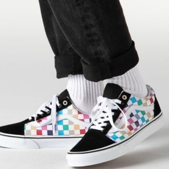 Vans Other - 🌈 Vans Old Skool Rainbow Checkerboard Skater Shoe Unisex 7 Men / 8.5 Women